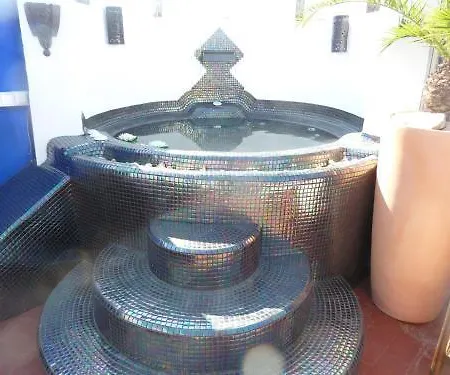 Hotel El Chili Boutique 2*